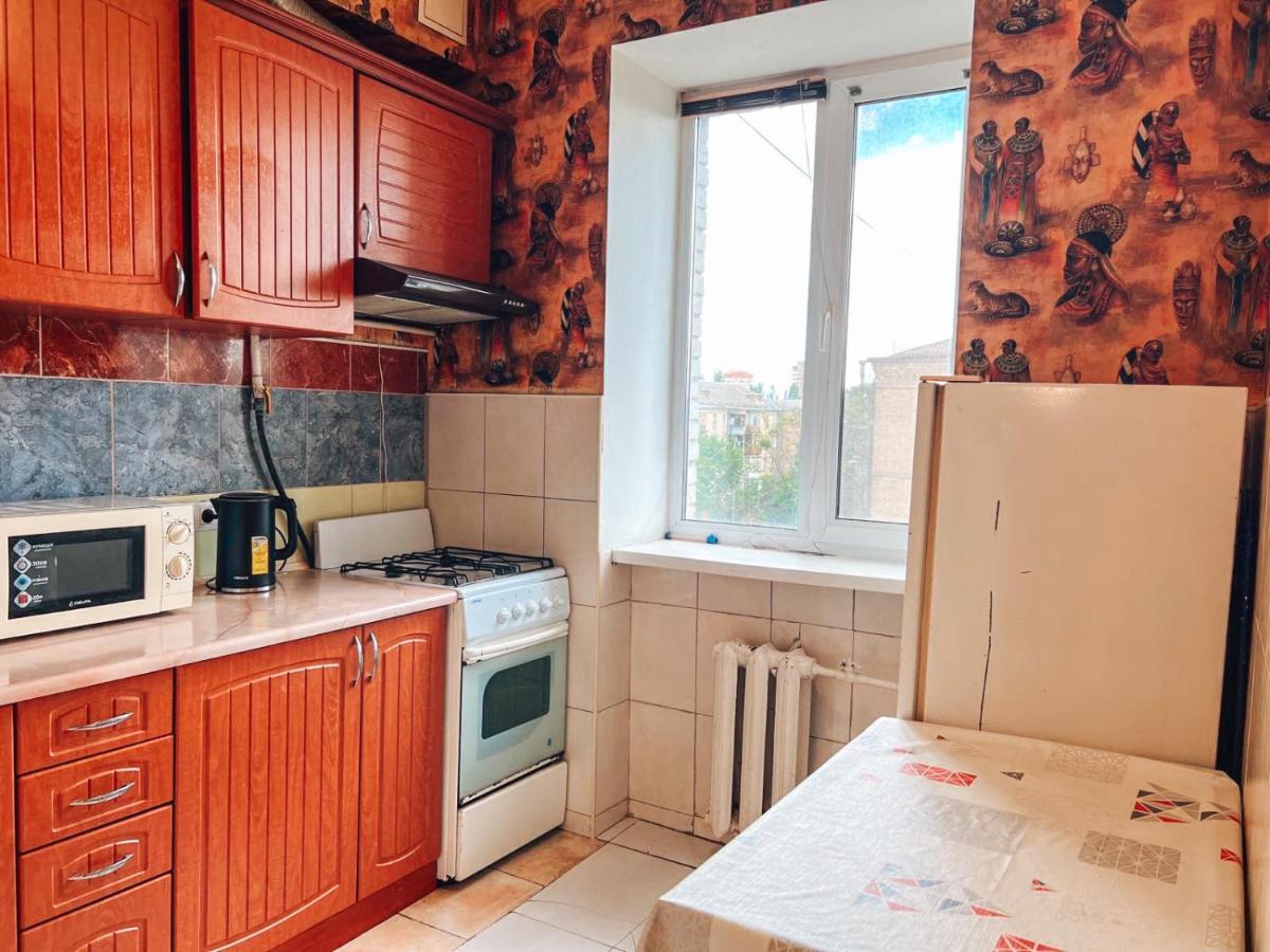 Apartment Near Metro Station Darnitsa Kiev Extérieur photo